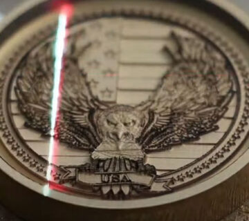 MÁQUINA DE GRAVAÇÃO A LASER 3D-4