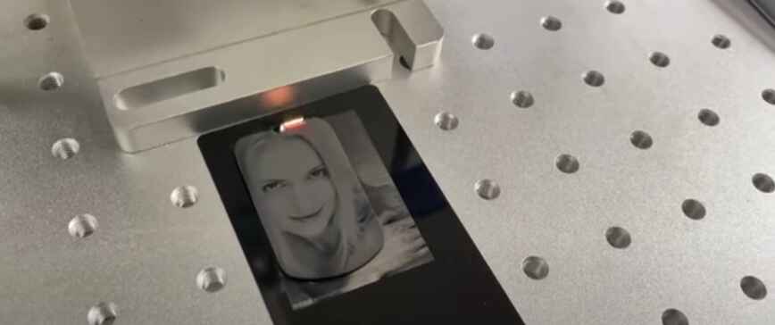 Indicatori de bază și strategii de achiziție pentru mașini de gravură cu laser de înaltă calitate 2 Indicatori de bază și strategii de achiziție pentru mașini de gravură cu laser de înaltă calitate (2)