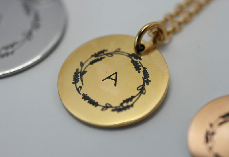 Laser-Engraving-Machine-for-Jewelry-10 Laser-Engraving-Machine-for-Jewelry-10