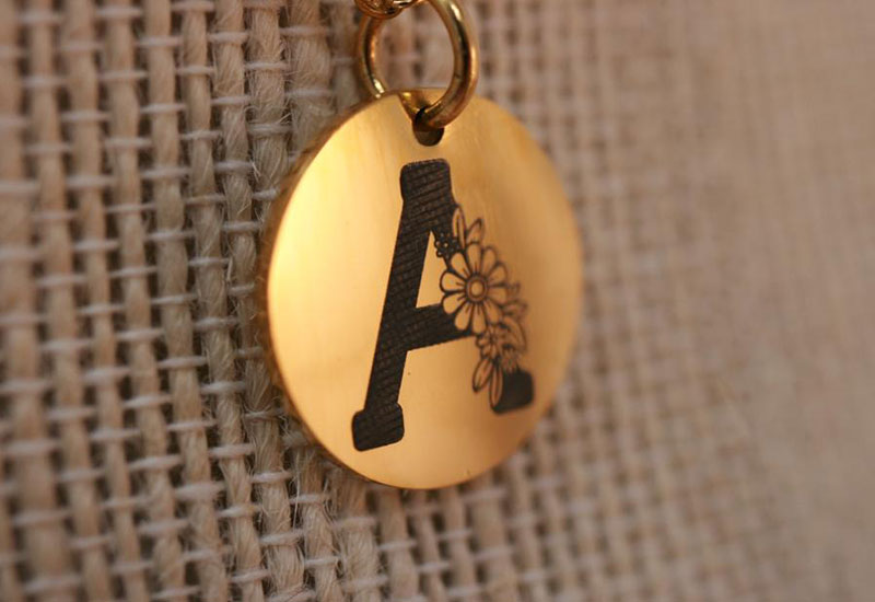 Laser-Engraving-Machine-for-Jewelry-12 Laser-Engraving-Machine-for-Jewelry-12