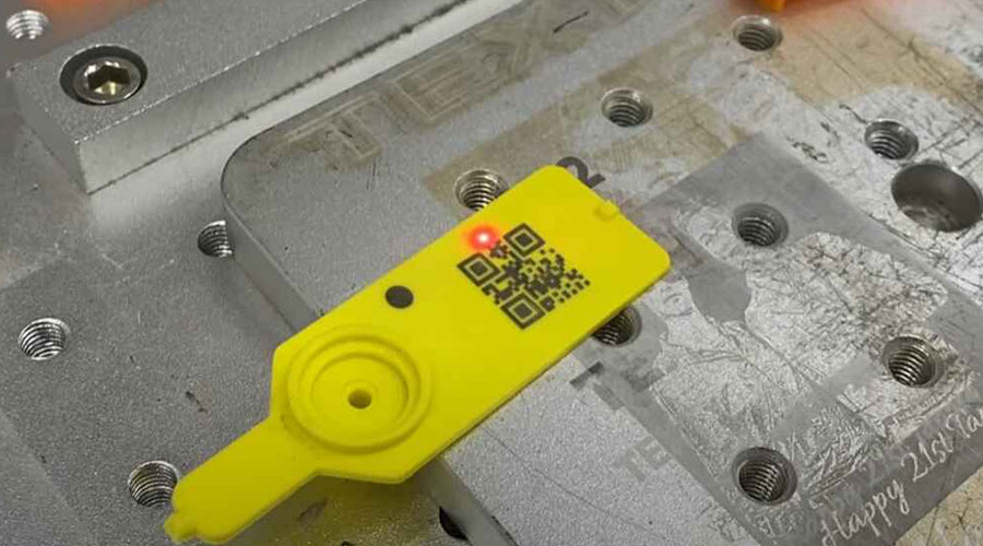 Subsurface UV Laser Engraving Machine 3D Crystal plastic QR code Subsurface UV Laser Engraving Machine 3D Crystal plastic QR code