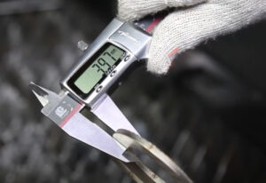 Best-Fiber-Laser-Cutting-Machines-for-Sheet-Metal-Fabrication-2025-4mm