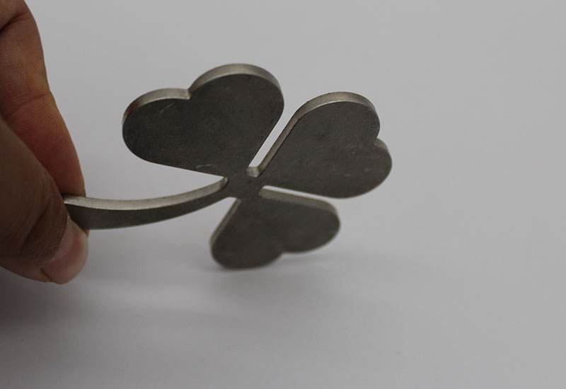 Sac-metal-için-lazer-kesim-makinesi-7