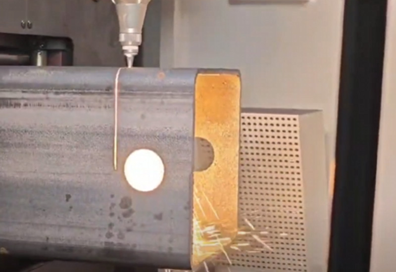 Fabricante de máquinas de corte por láser de fibra de acero galvanizado-3 Fabricante de máquinas de corte por láser de fibra de acero galvanizado-3