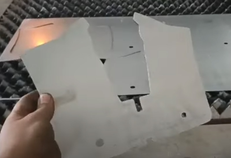 Fabricante de máquinas de corte por láser de fibra de acero galvanizado-6 Fabricante de máquinas de corte por láser de fibra de acero galvanizado-6