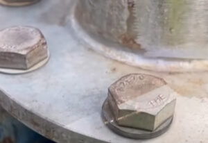 Pulse-vs.-Continuous-Laser-Cleaning-Machine-Whats-the-Difference-6