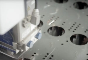 OEM-Fiber-Laser-Cutting-Machine-for-Office-Furniture-Frames-5