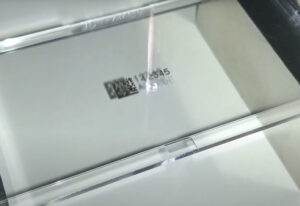 UV-Laser-Marking-Machine-for-Medical-Syringe-Barrels-3-1