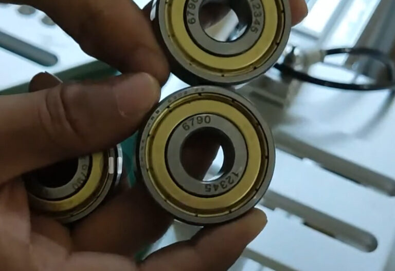 Fiber-Laser-Marking-Machine-for-Bearing-Batch-Codes-4