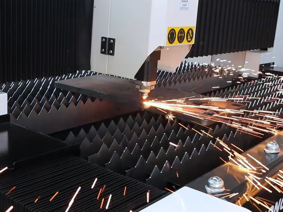 Best Fiber Laser Setup for Precision Server Chassis Cutting