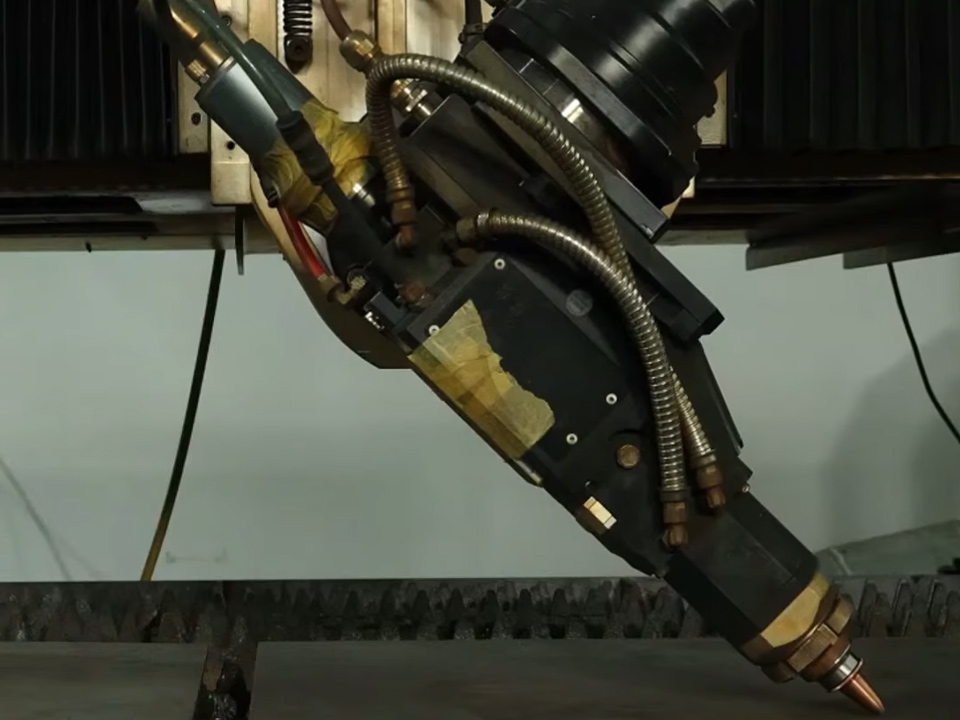 Best Laser Power for Cutting Carbon Steel Plates