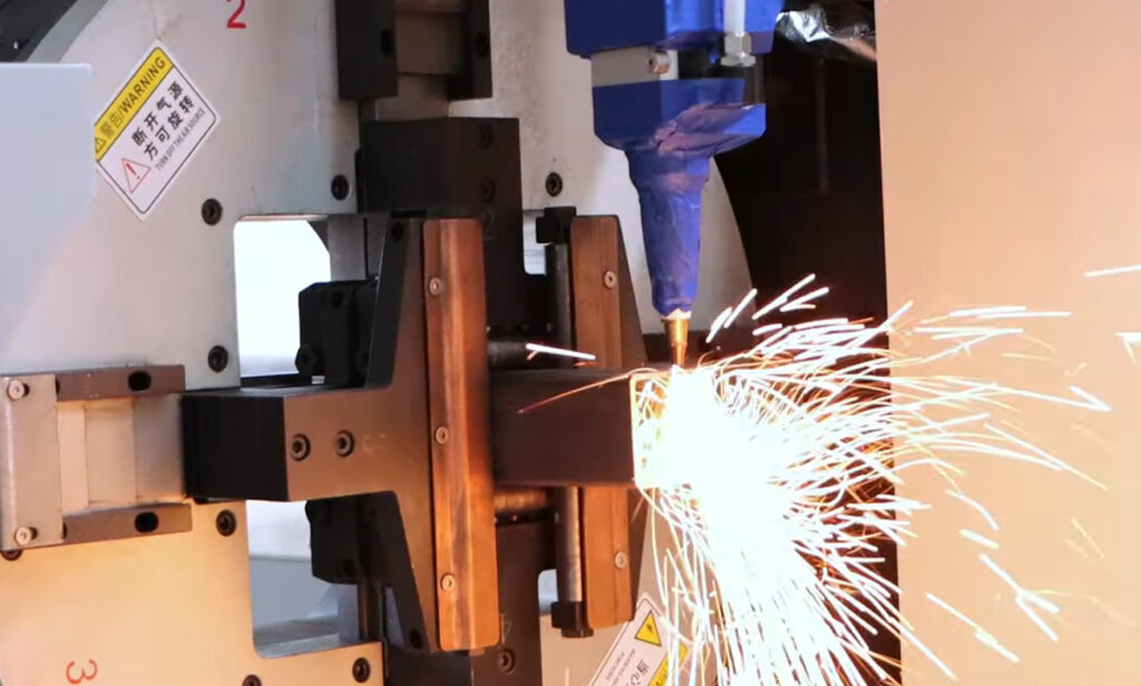 How Laser Cutting Machines Improve Precision Manufacturing