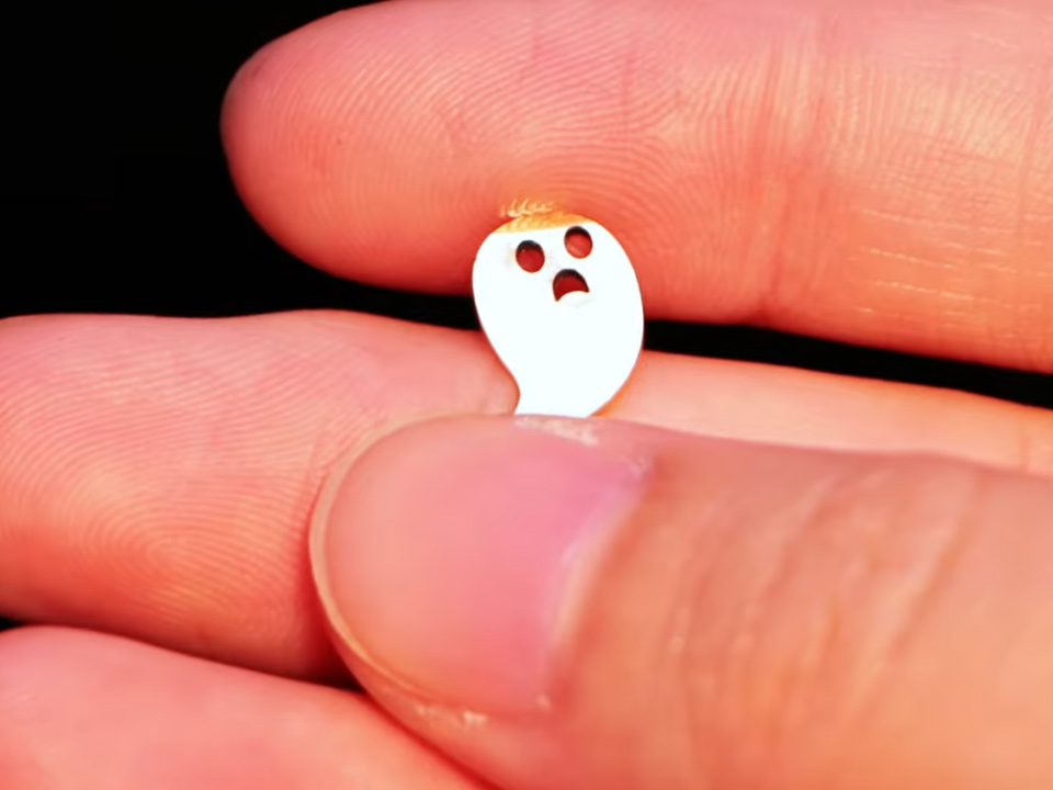 How Fiber Laser Cutting Machines Produce Precision Server Chassis 3 Fiber Laser Cutting