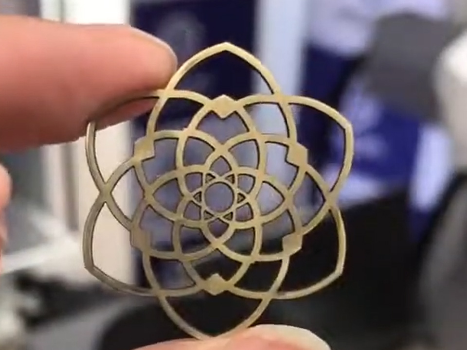 Laser Cutting vs Stamping for Server Chassis Manufacturing 3 Server Chassis