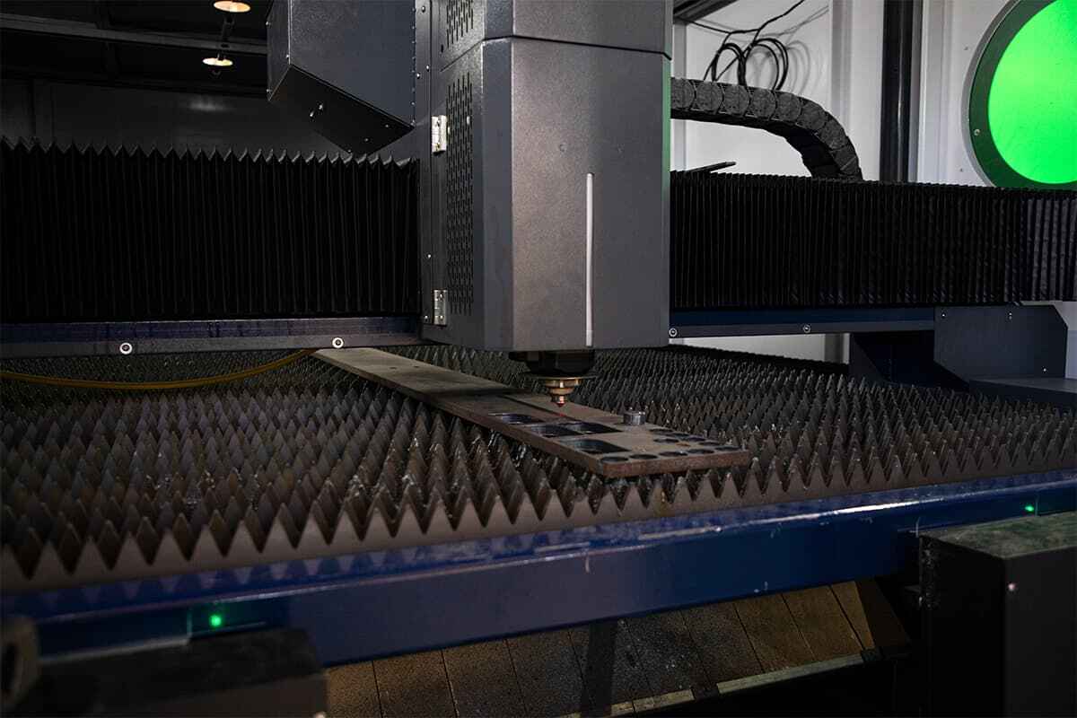 Exactly How Fiber Laser Cutting Improves Rack Room Manufacturing