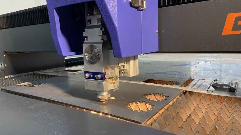 How to Choose the Right Fiber Laser Cutting Equipment 1