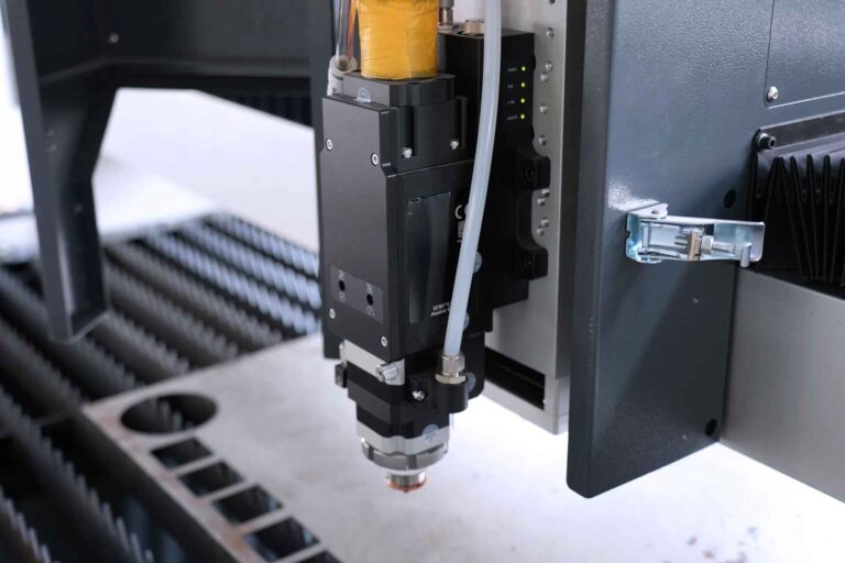 Industrial Laser Metal Cutting Machines: A Complete Guide 11 Industrial Laser Metal Cutting
